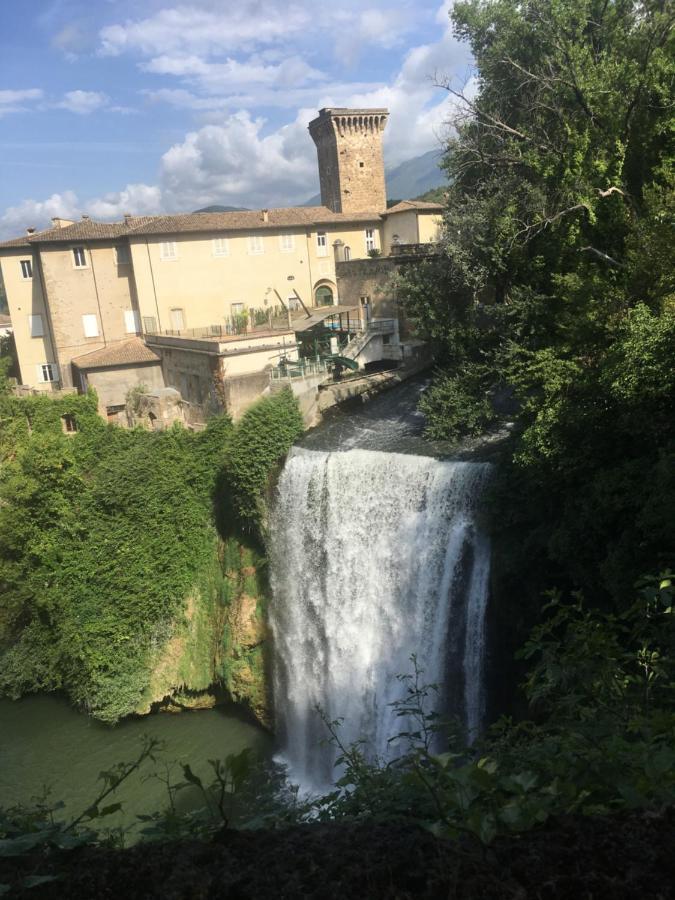 Appartamento LìRìcordi Isola di Liri Esterno foto